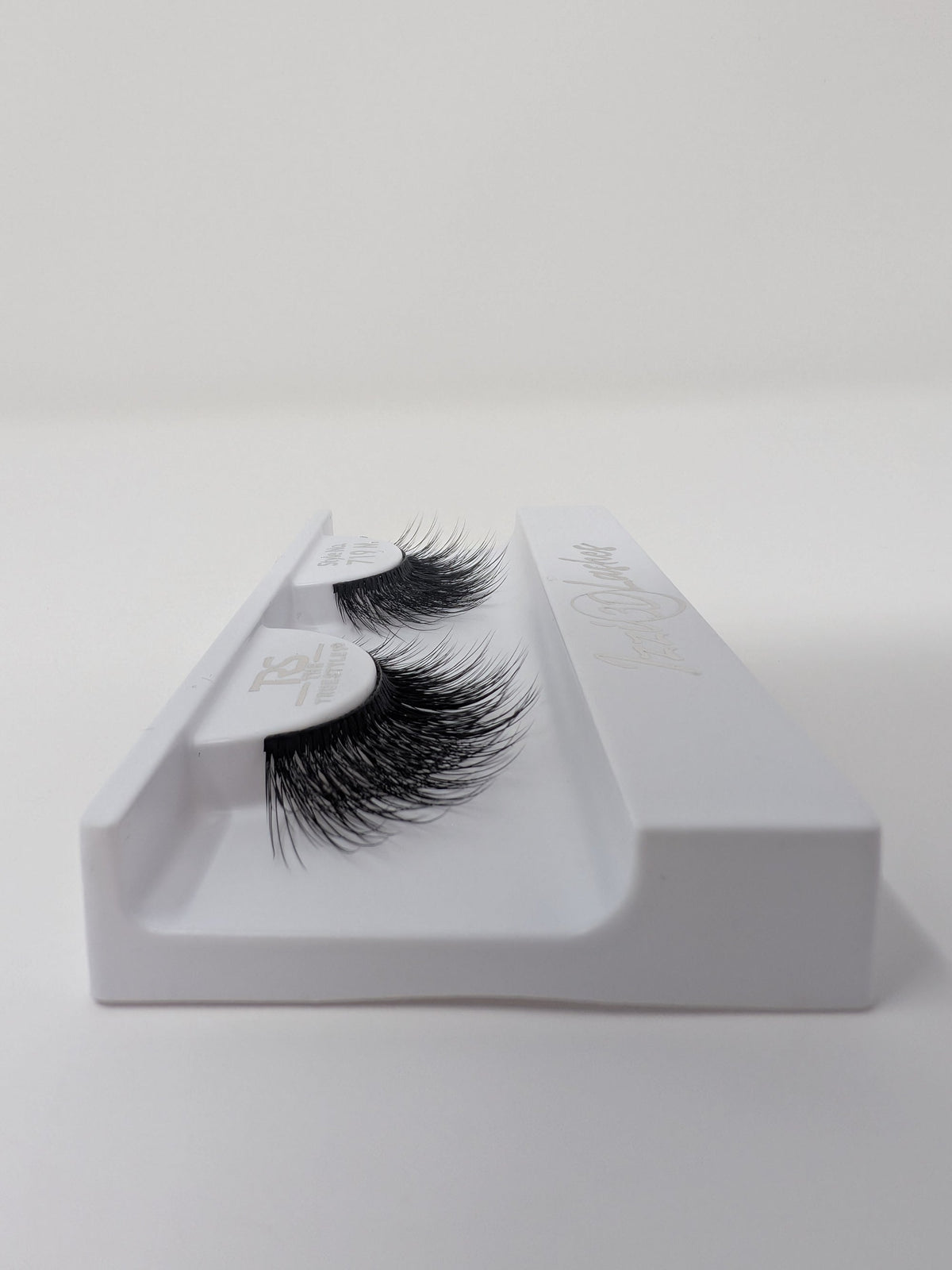 TRS Izzi 3D Luxury Lashes - 719M
